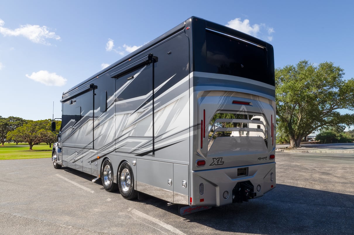 2025 Renegade XL X43 DB gallery image-7
