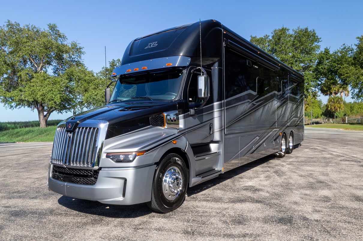 2025 Renegade XL X43 DB gallery image-11