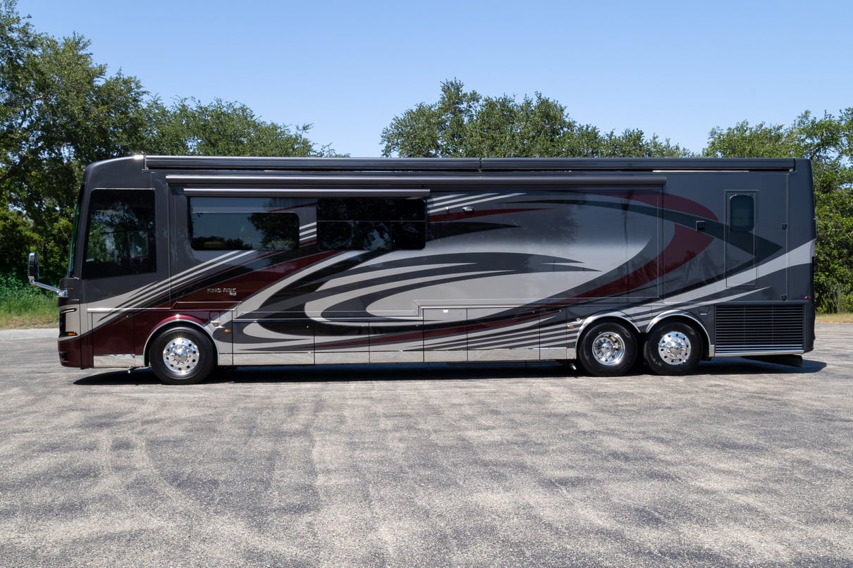 2020 Newmar King Aire 4569 gallery image-9