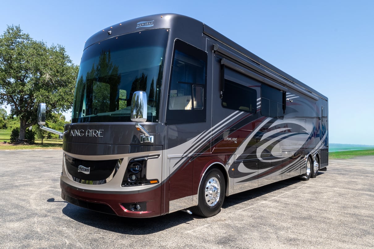 2020 Newmar King Aire 4569 gallery image-11