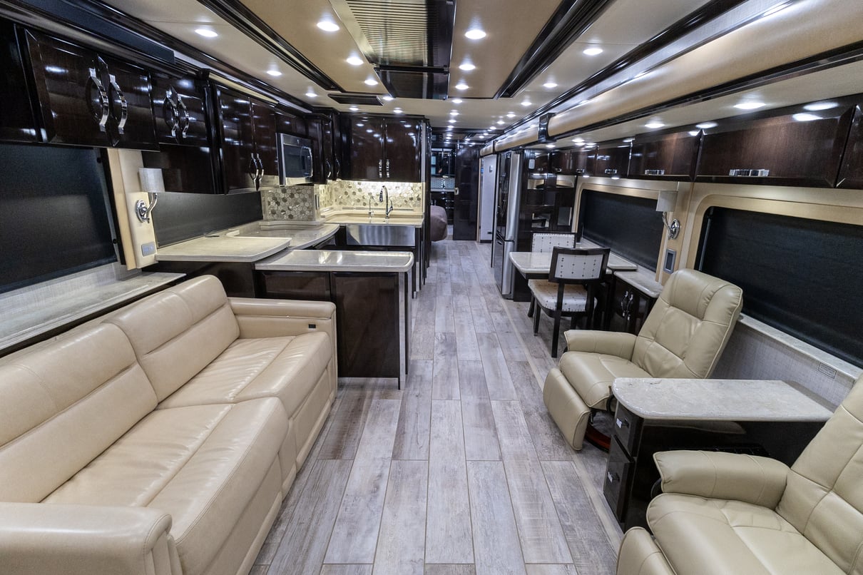 2020 Newmar King Aire 4569 gallery image-14