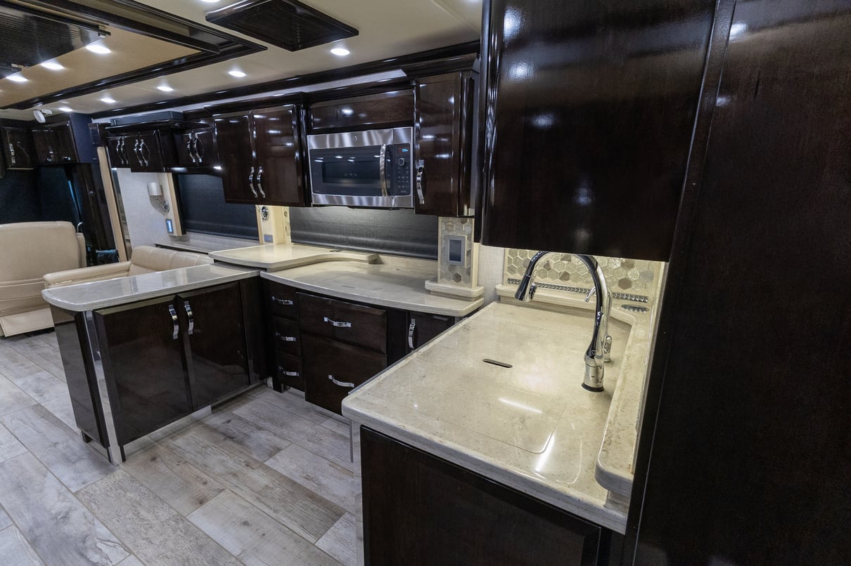 2020 Newmar King Aire 4569 gallery image-20