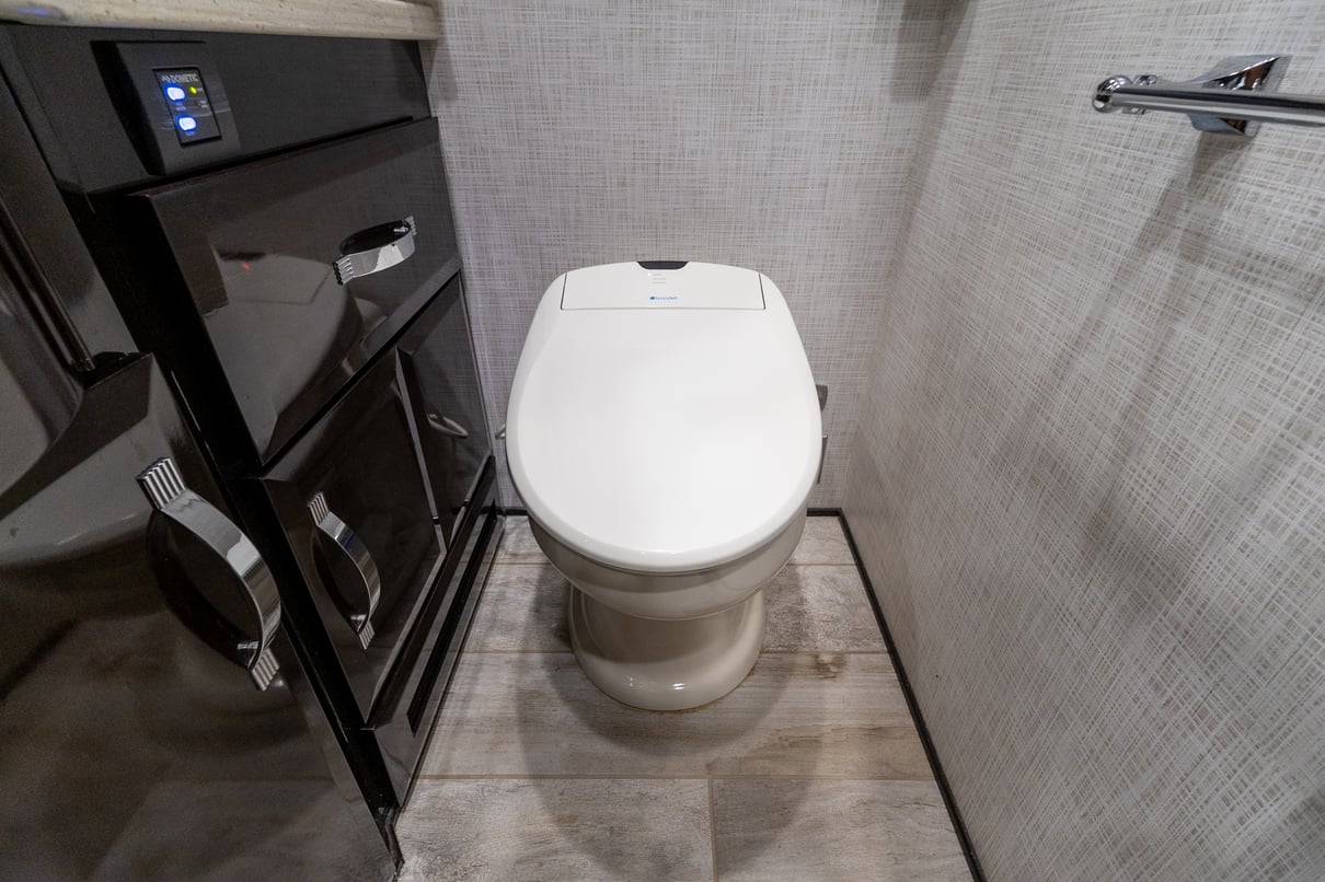 2020 Newmar King Aire 4569 gallery image-23