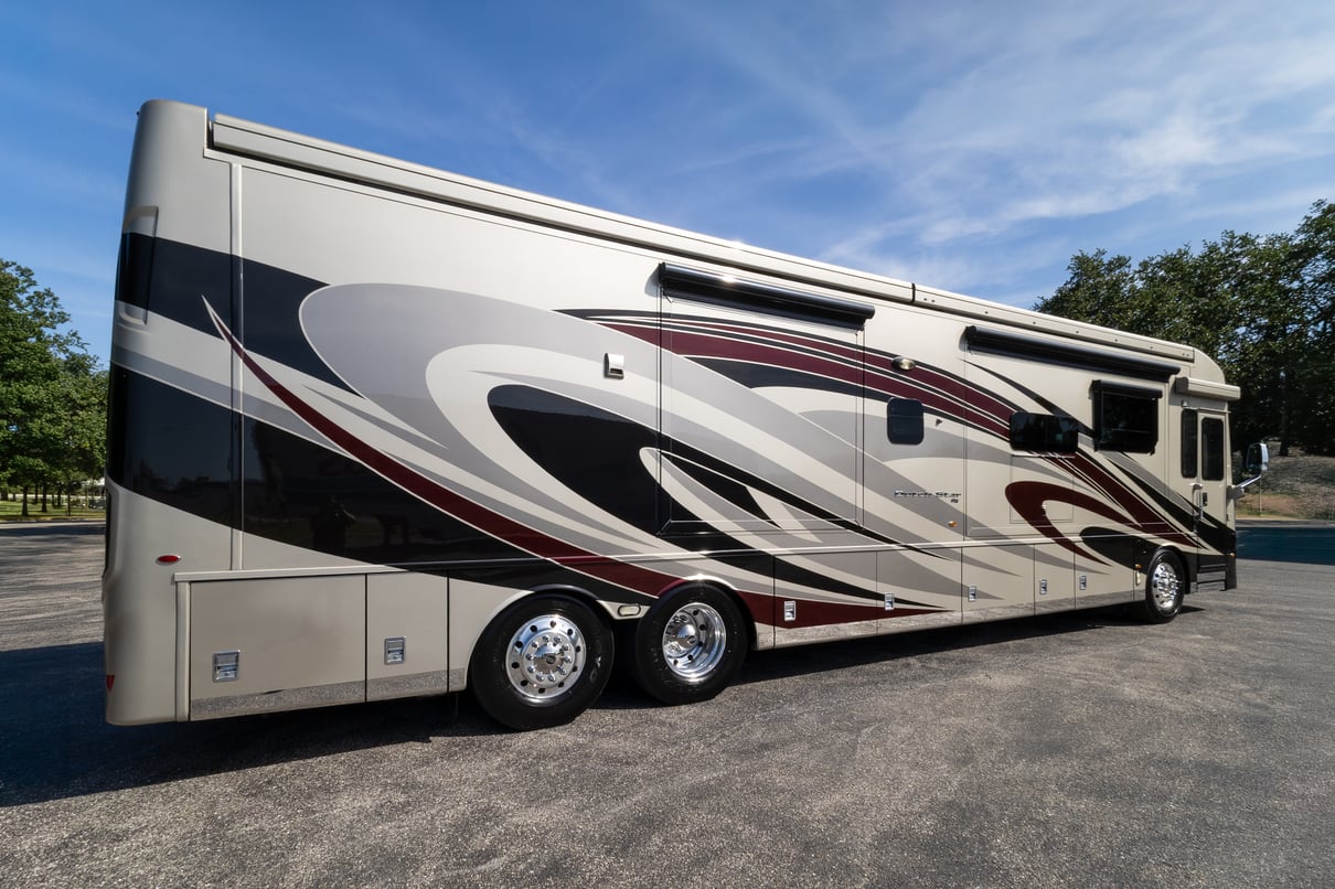2019 Newmar Dutch Star 4369 gallery image-4