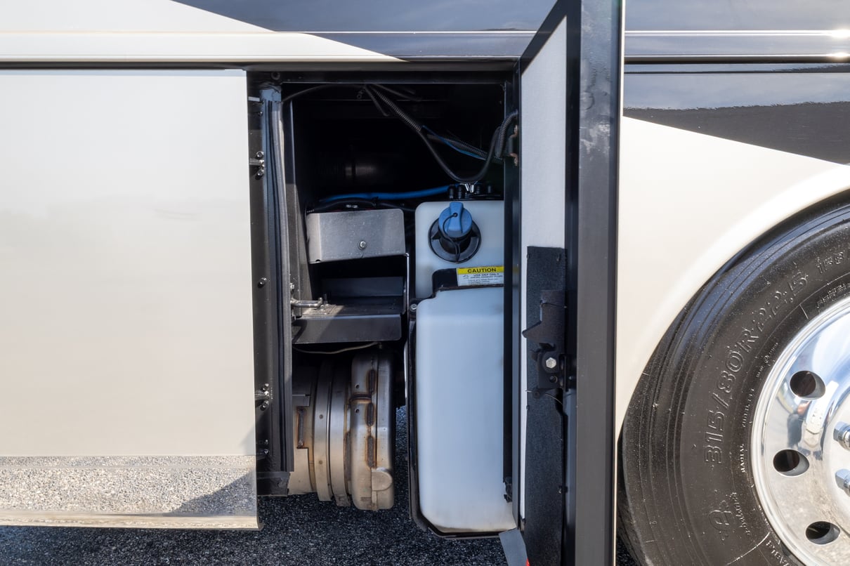 2019 Newmar Dutch Star 4369 gallery image-35