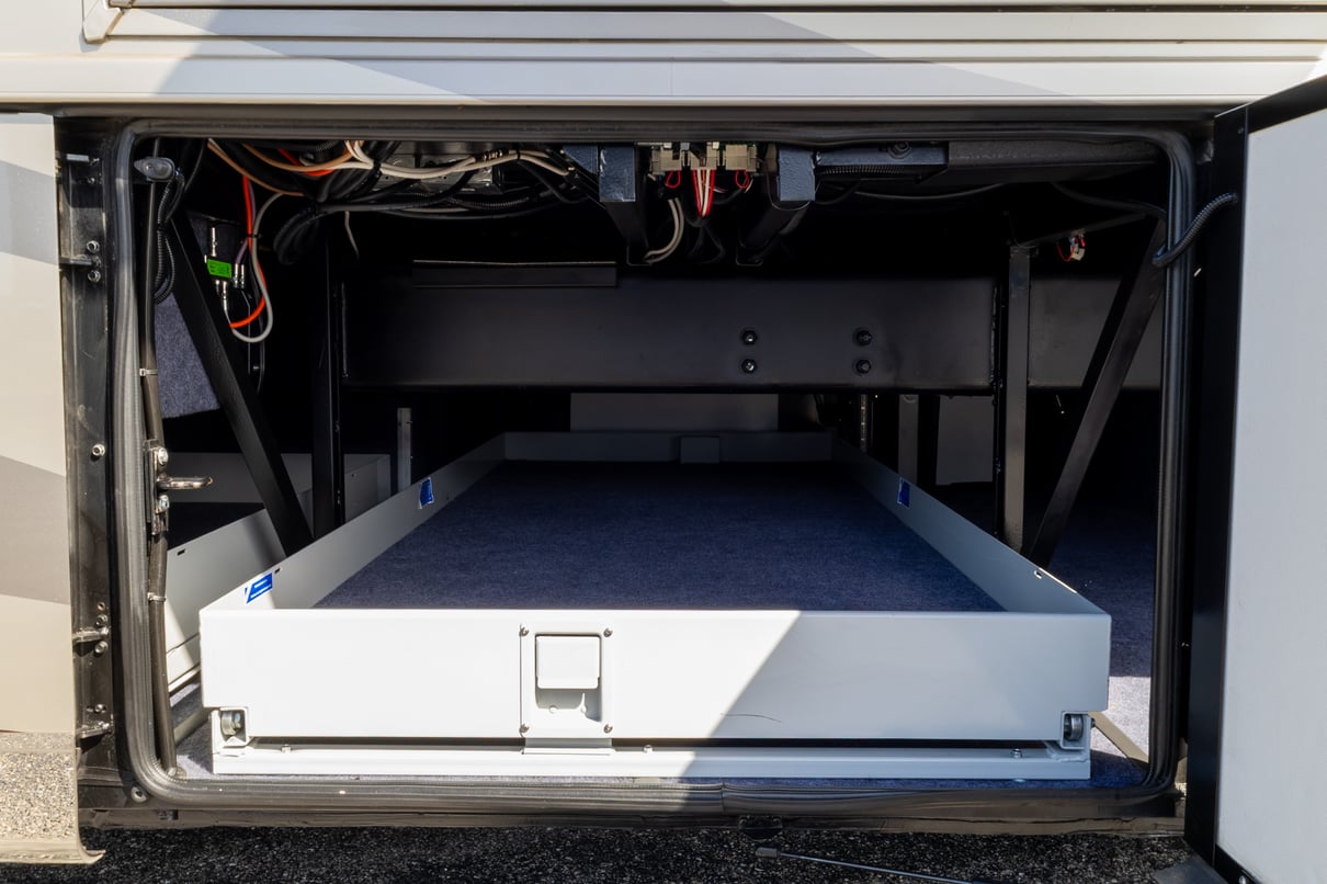 2019 Newmar Dutch Star 4369 gallery image-38