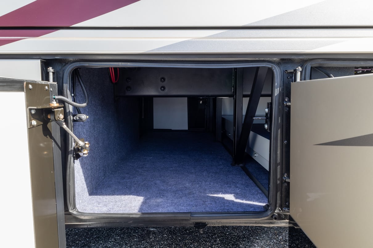 2019 Newmar Dutch Star 4369 gallery image-44