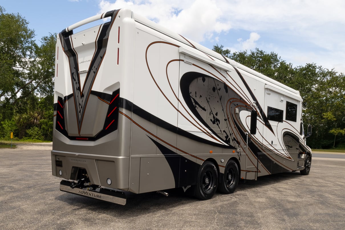 2026 SHOWHAULER ADVENTURE A4502 gallery image-5