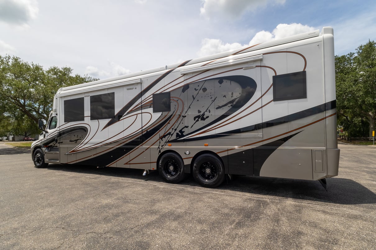 2026 SHOWHAULER ADVENTURE A4502 gallery image-8