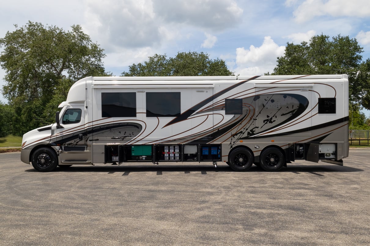 2026 SHOWHAULER ADVENTURE A4502 gallery image-35