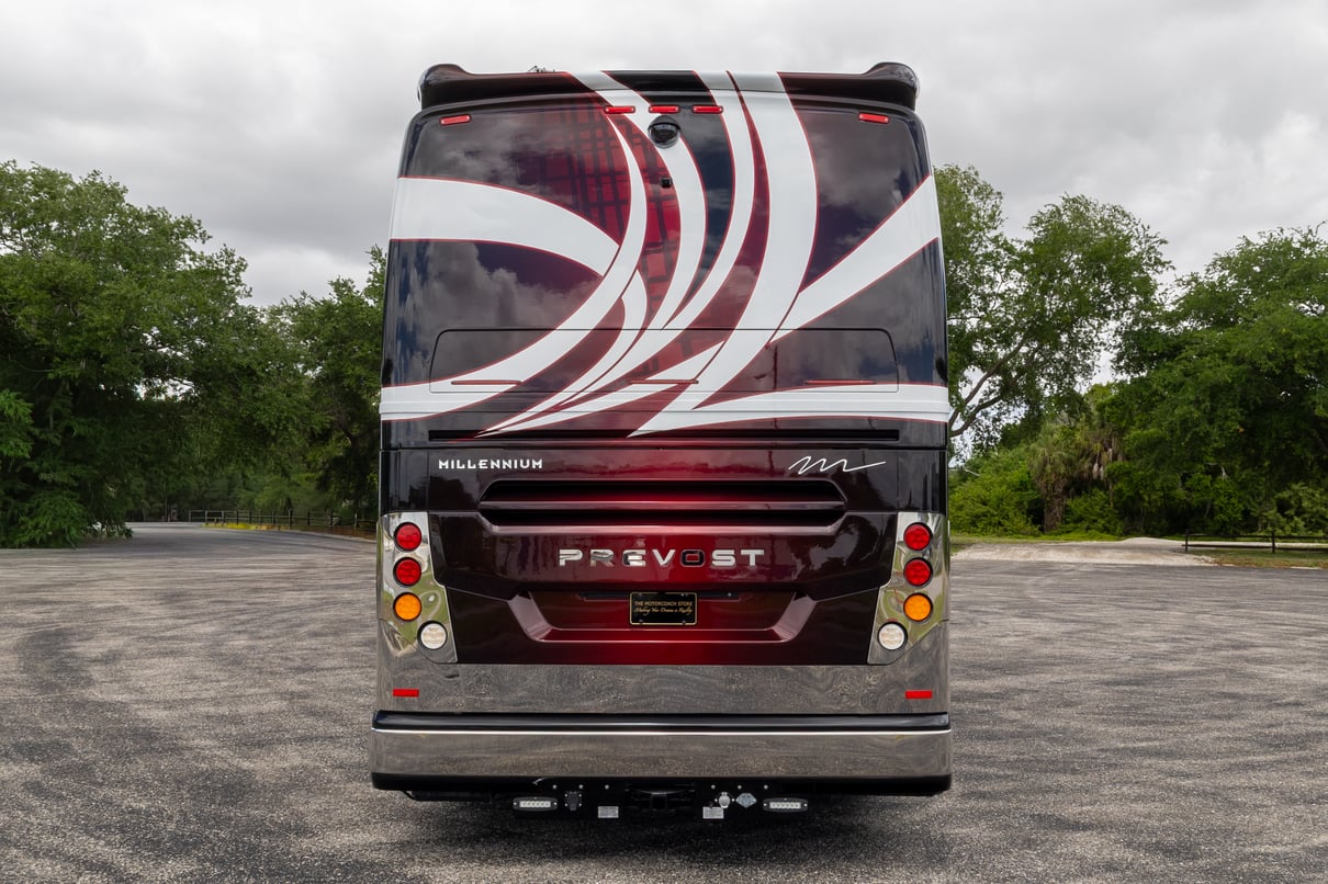 2023 Prevost Millennium X3 45 gallery image-6