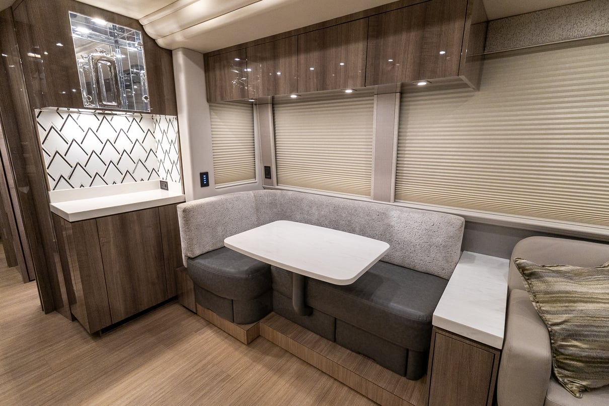 2023 Prevost Millennium X3 45 gallery image-16