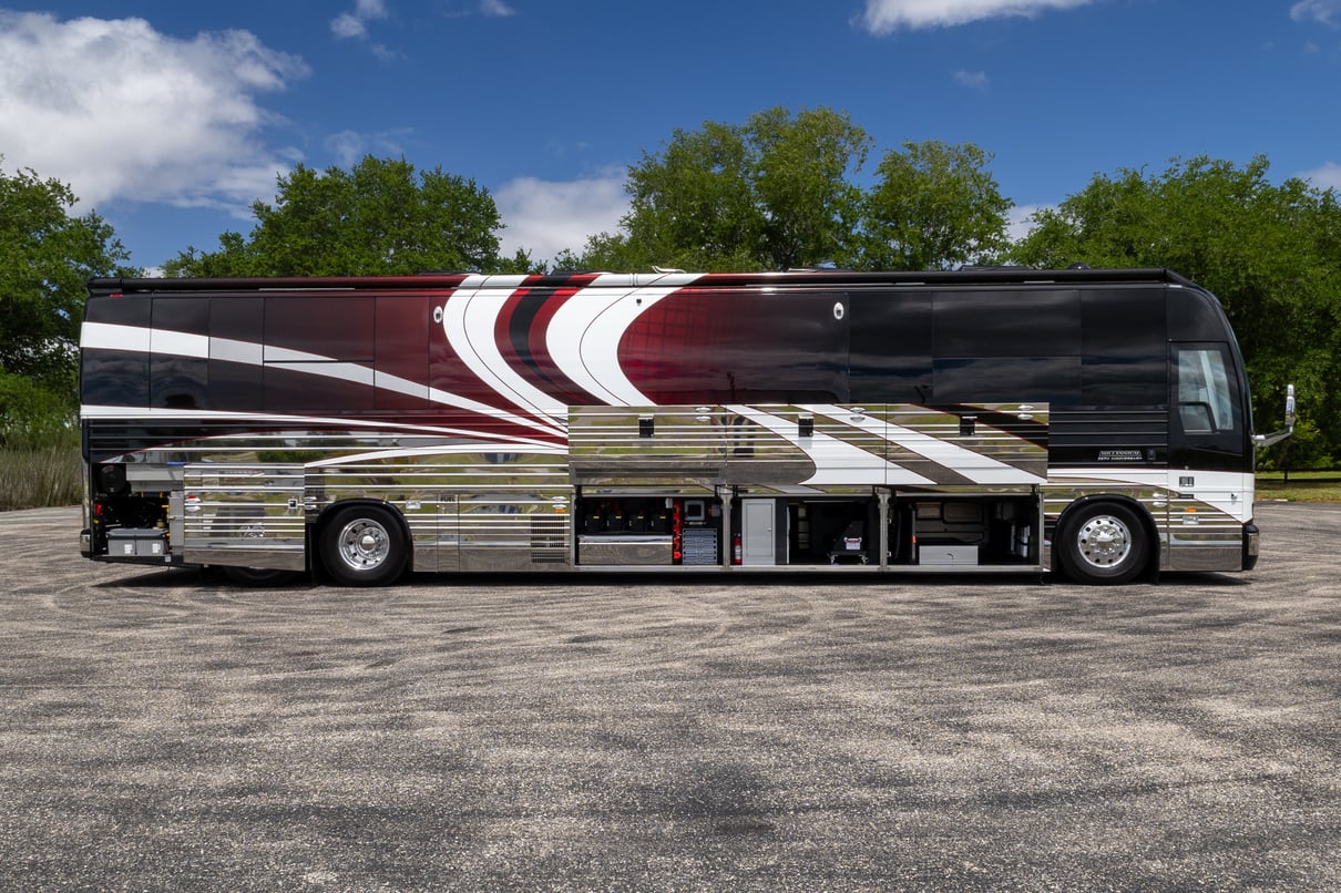2023 Prevost Millennium X3 45 gallery image-32