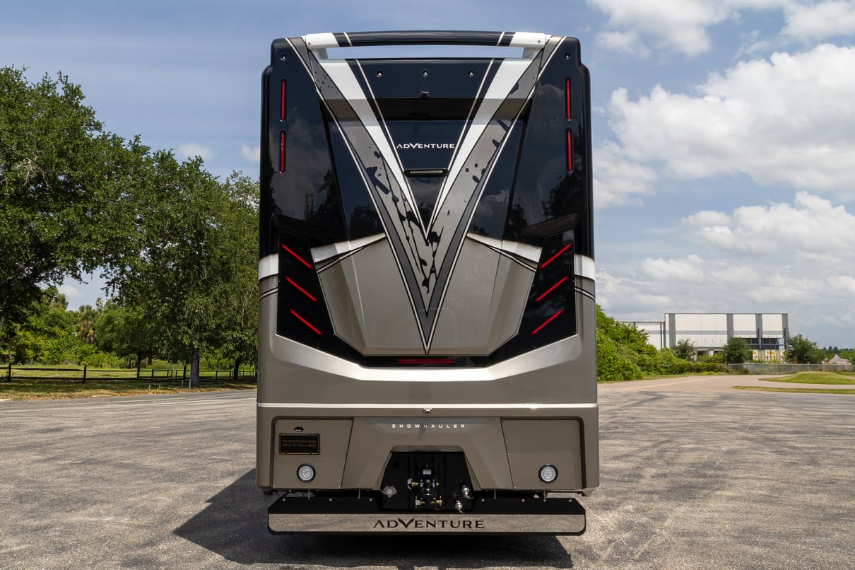 2026 SHOWHAULER ADVENTURE A4502 gallery image-6