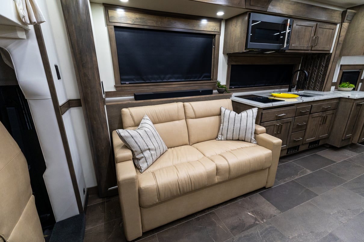 2026 SHOWHAULER ADVENTURE A4502 gallery image-18