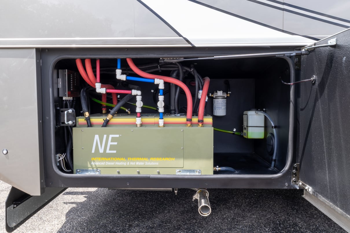 2026 SHOWHAULER ADVENTURE A4502 gallery image-36