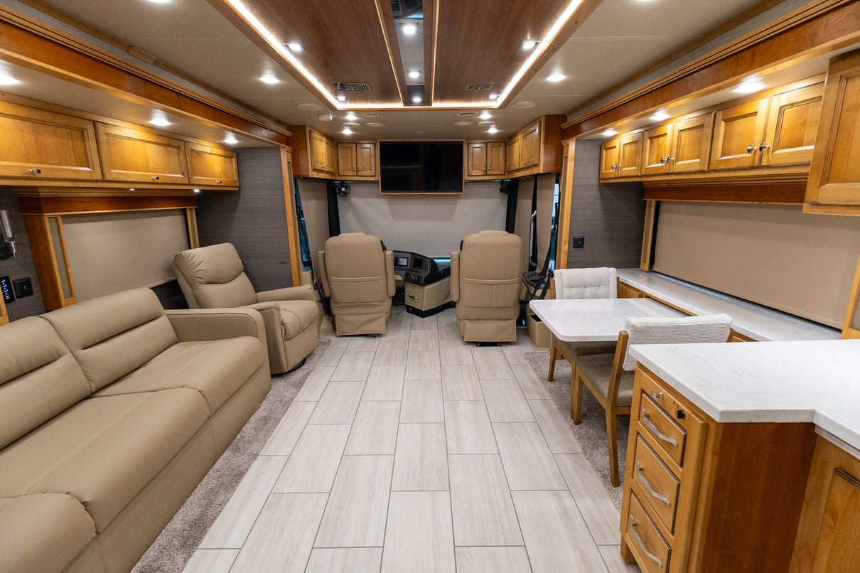 2022 Tiffin Allegro Red 37PA gallery image-20