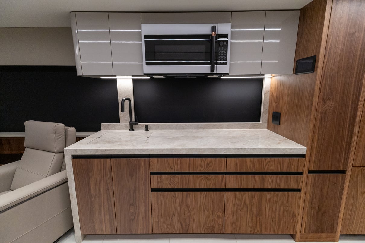 2026 Prevost Loki H3 45 LC023 gallery image-19