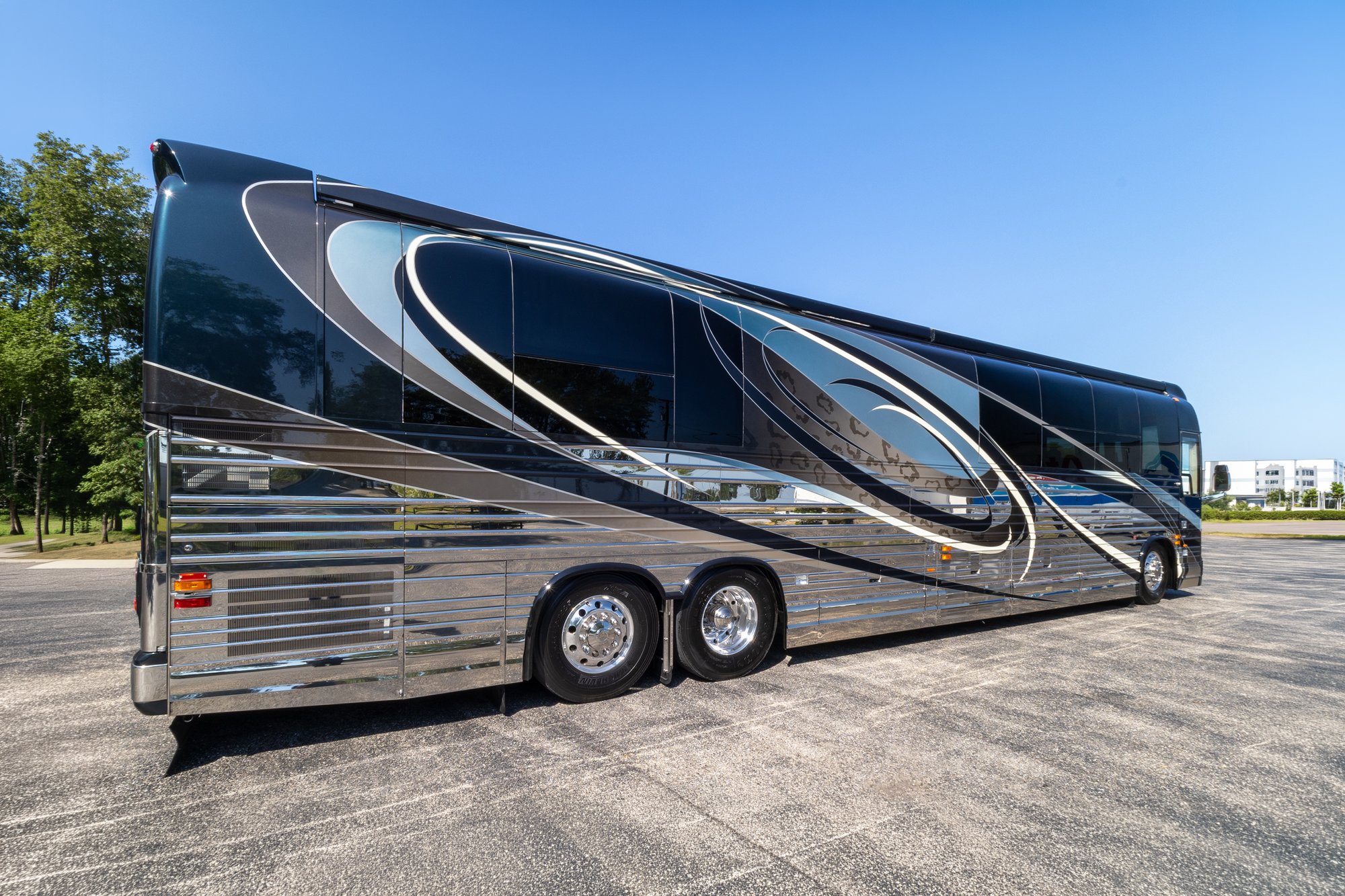 2006 Prevost Country Coach XL II