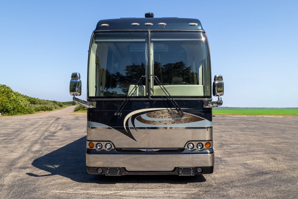 2006 Prevost Country Coach XL II gallery image-12