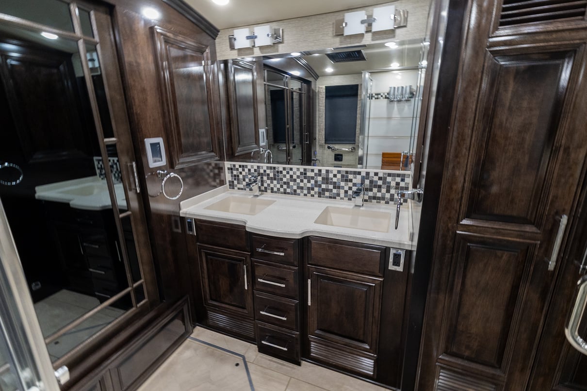 2020 Newmar Mountain Aire 4551 gallery image-28