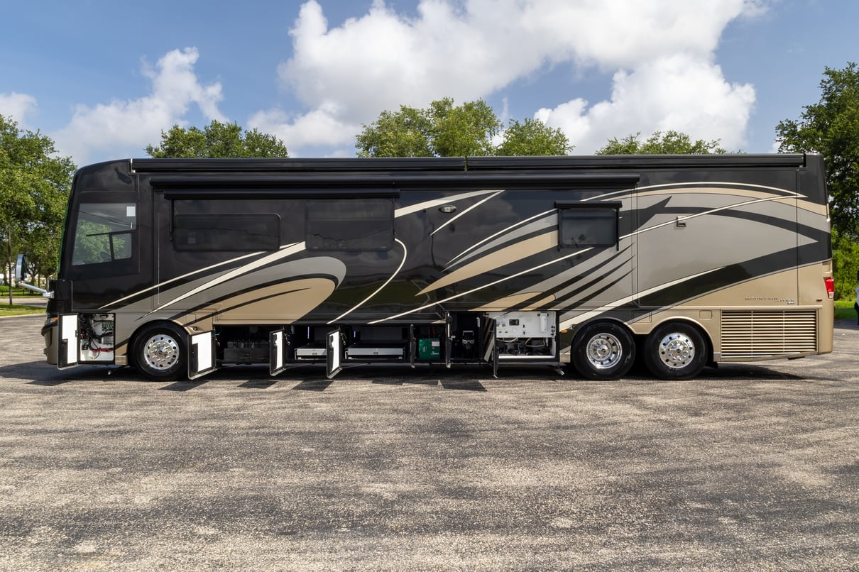 2020 Newmar Mountain Aire 4551 gallery image-33