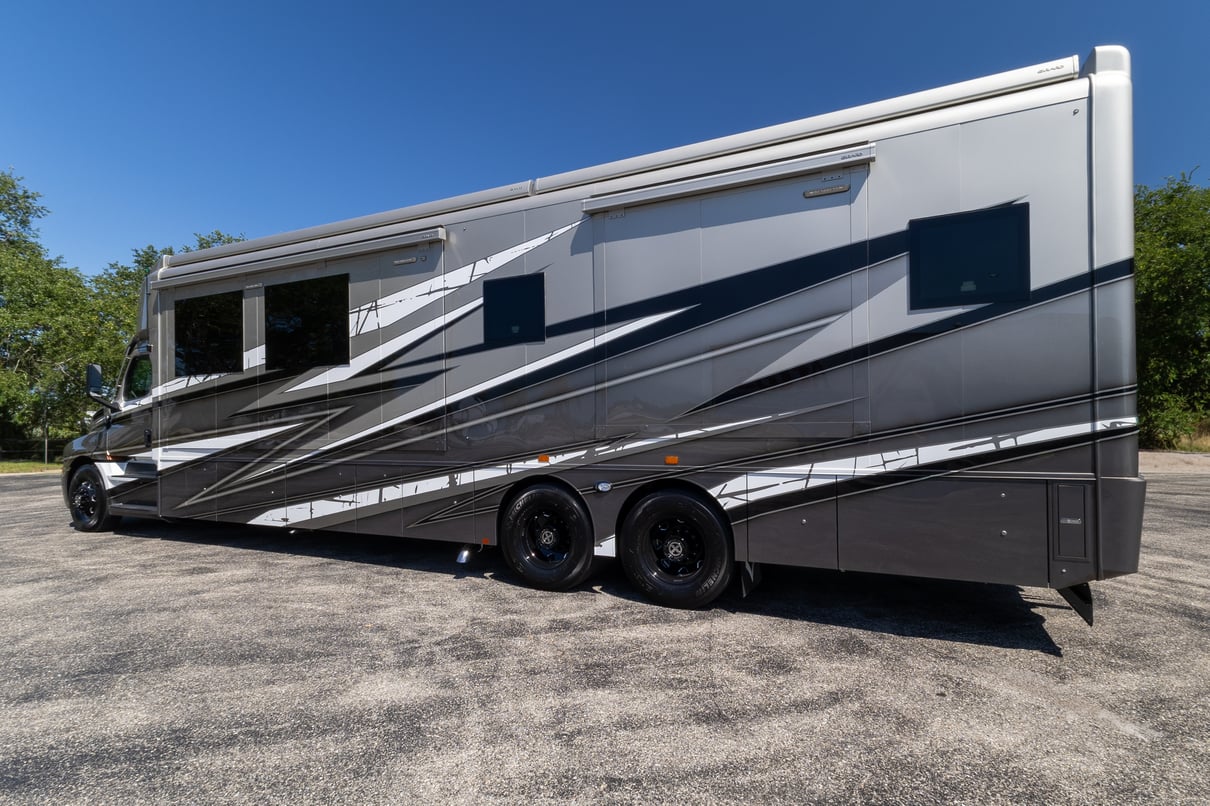 2026 SHOWHAULER ADVENTURE A4502 gallery image-8
