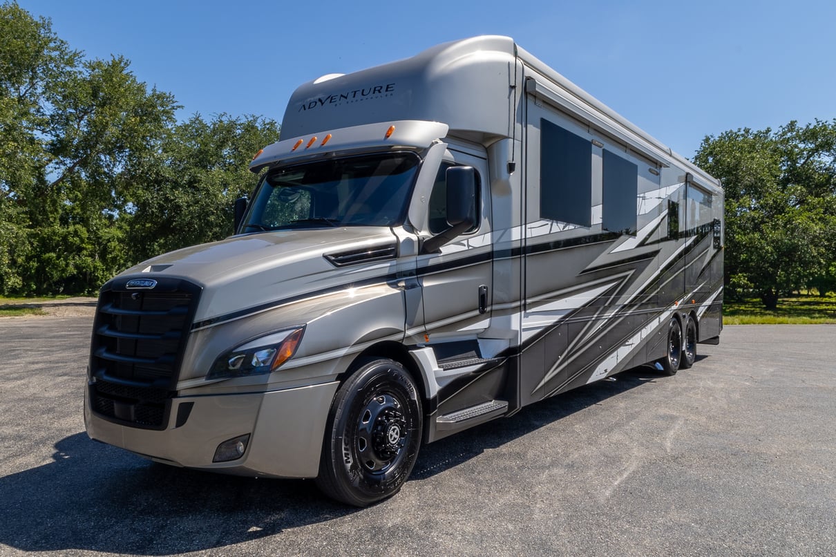2026 SHOWHAULER ADVENTURE A4502 gallery image-11