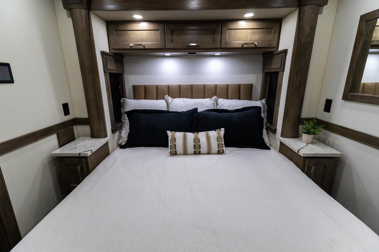2026 SHOWHAULER ADVENTURE A4502 gallery image-28