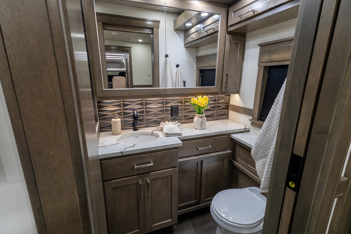 2026 SHOWHAULER ADVENTURE A4502 gallery image-31
