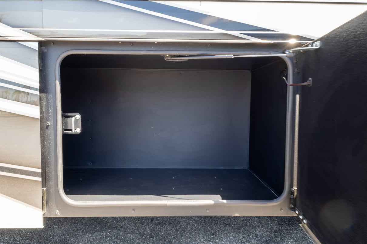 2026 SHOWHAULER ADVENTURE A4502 gallery image-41