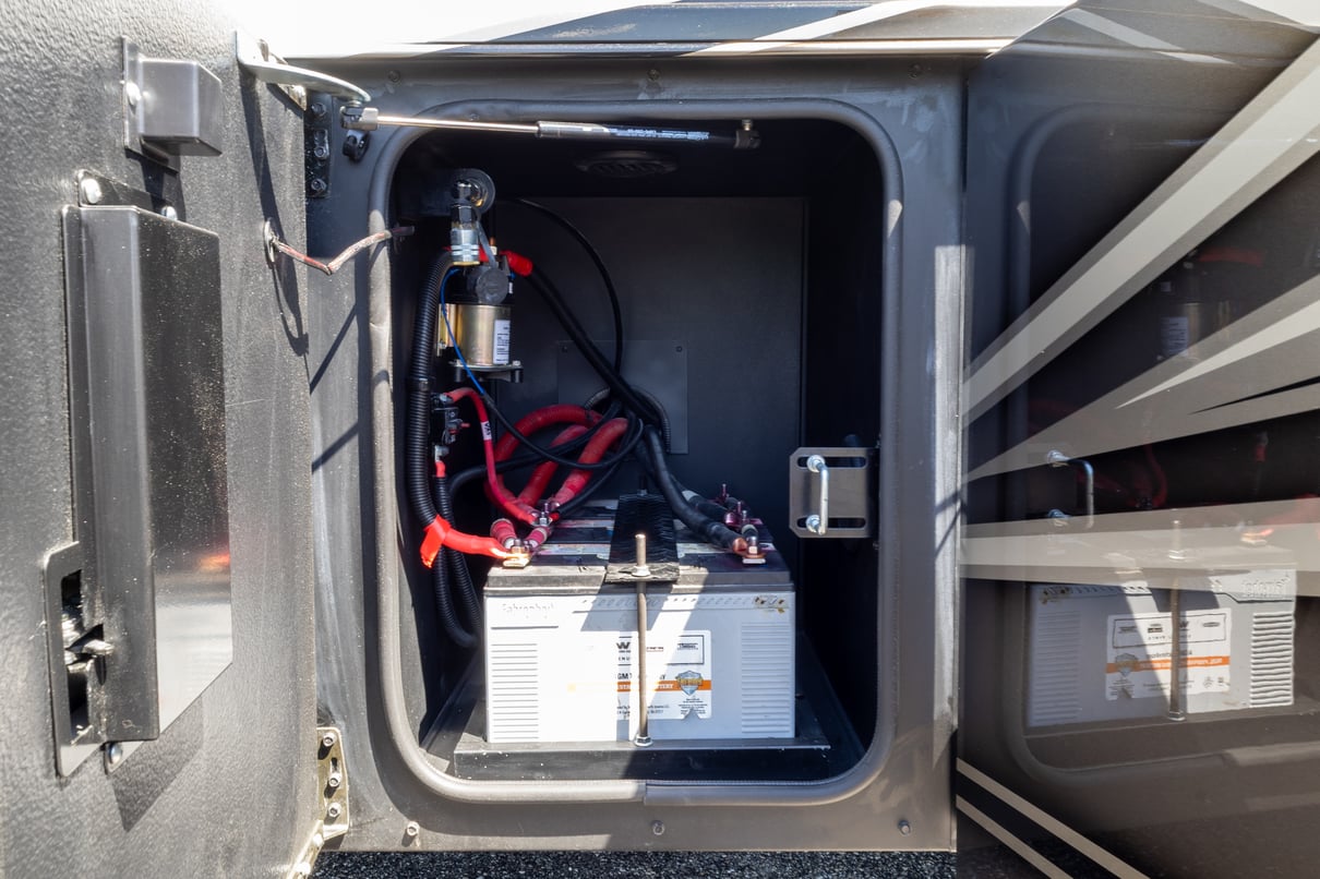 2026 SHOWHAULER ADVENTURE A4502 gallery image-44
