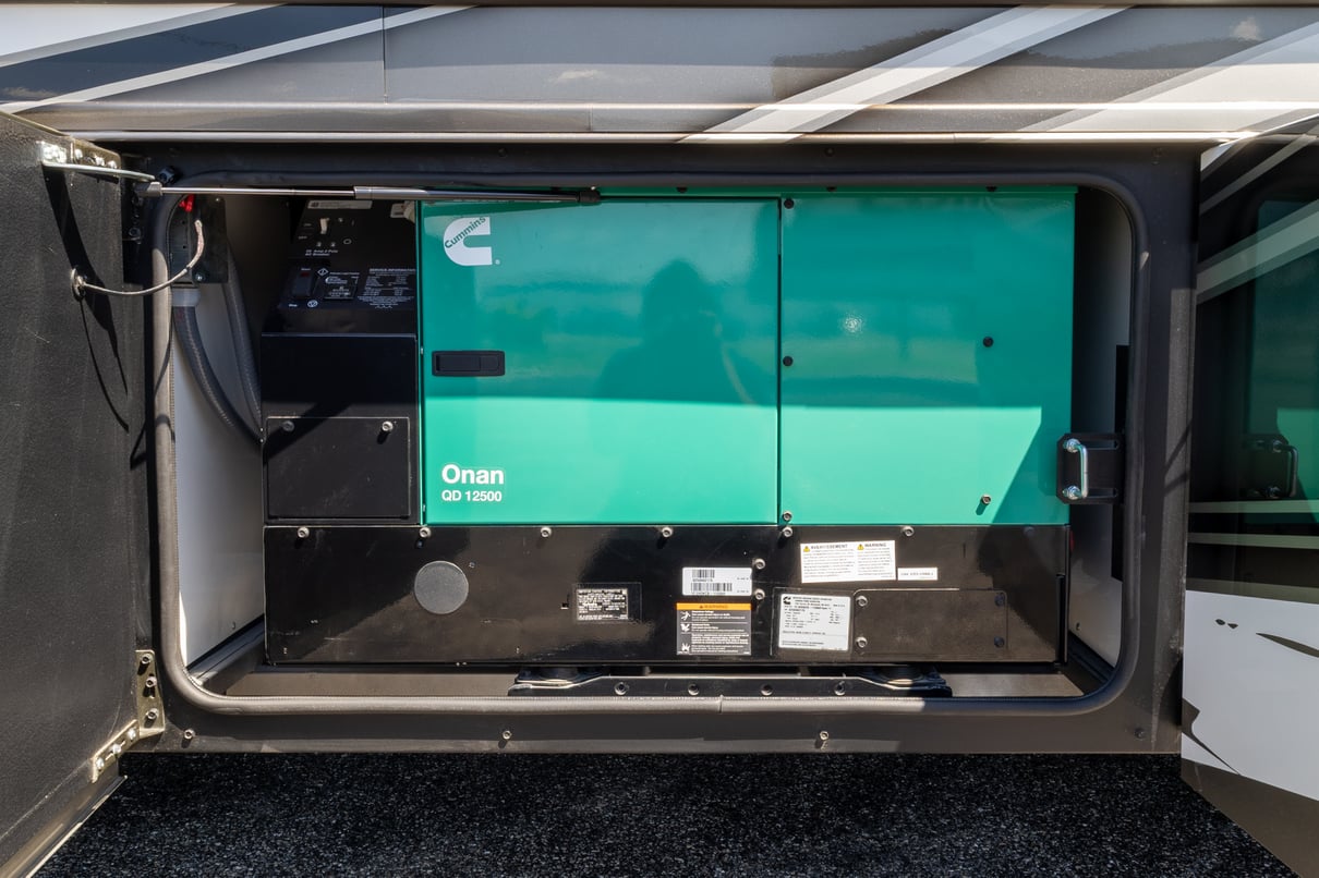 2026 SHOWHAULER ADVENTURE A4502 gallery image-45