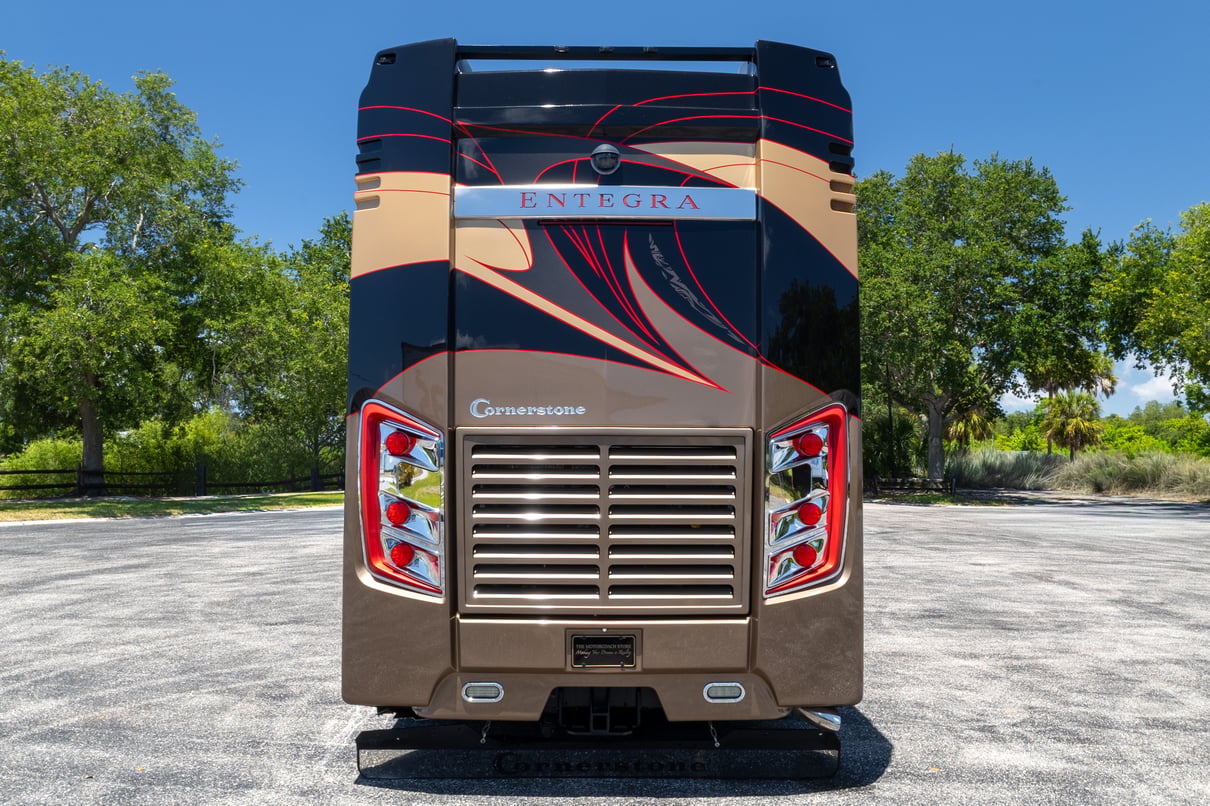2017 Entegra Cornerstone 45B gallery image-6
