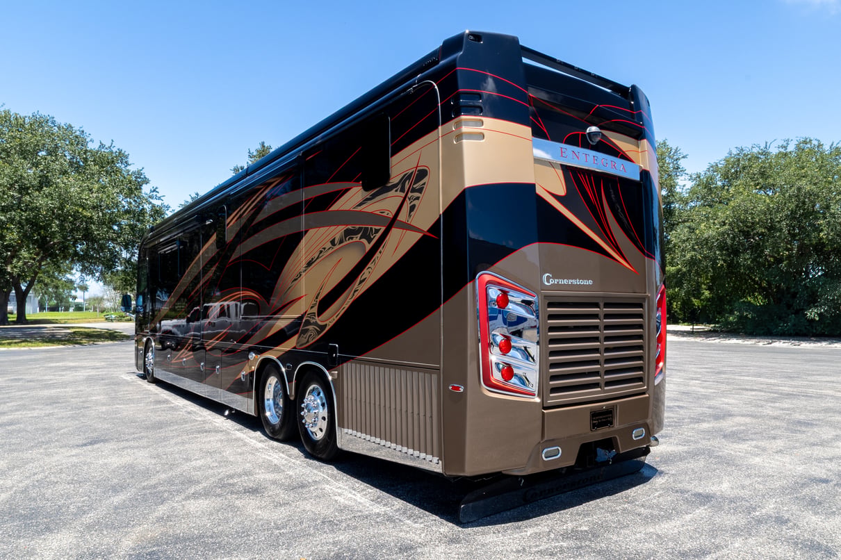 2017 Entegra Cornerstone 45B gallery image-7