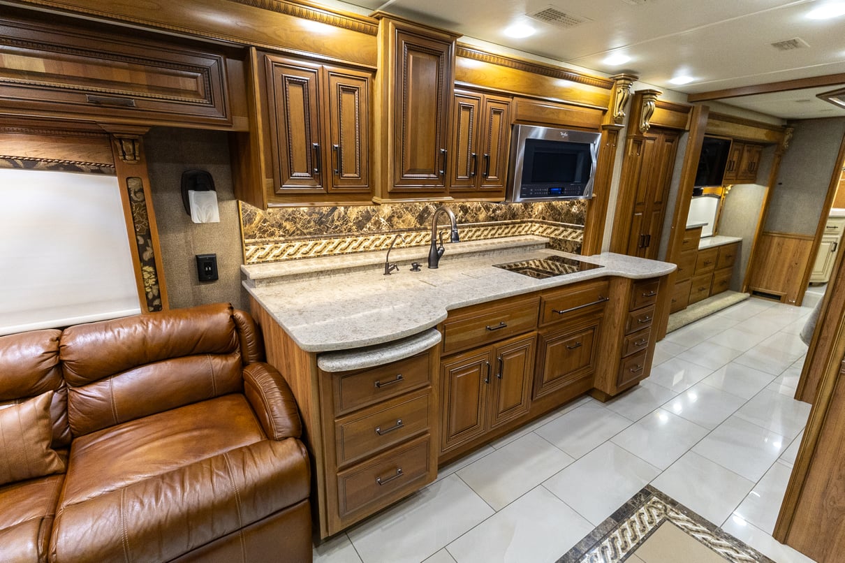 2017 Entegra Cornerstone 45B gallery image-18