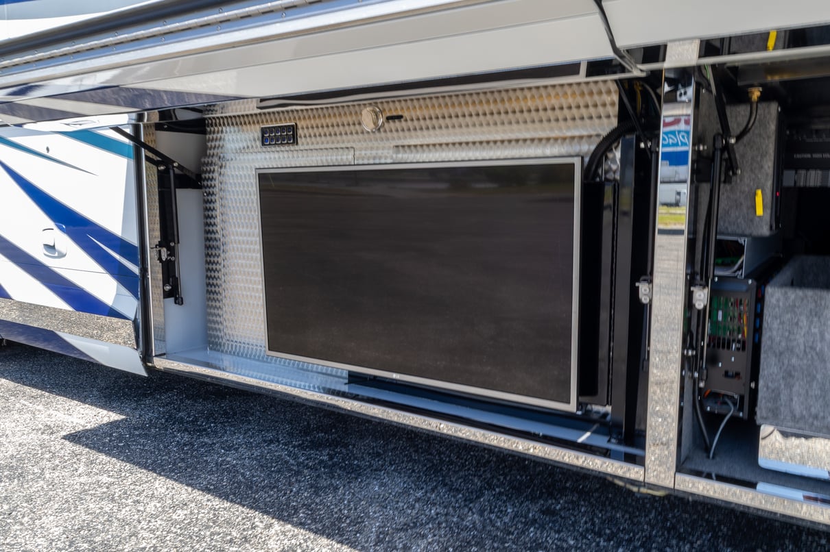 2017 Newell P50 gallery image-35