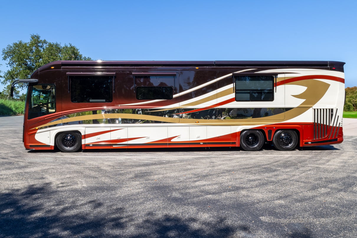 2012 Newell P2000i gallery image-9