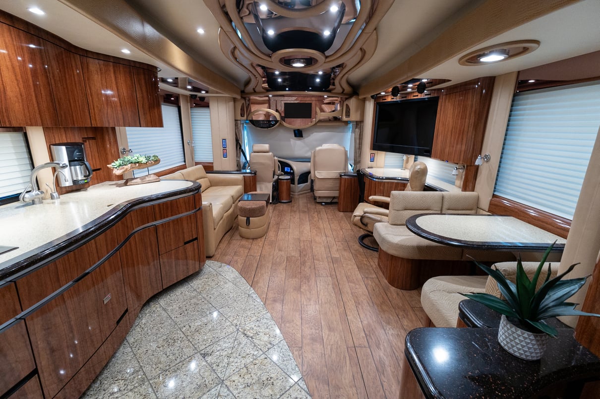 2012 Newell P2000i gallery image-22