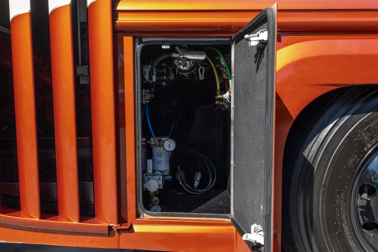 2012 Newell P2000i gallery image-35