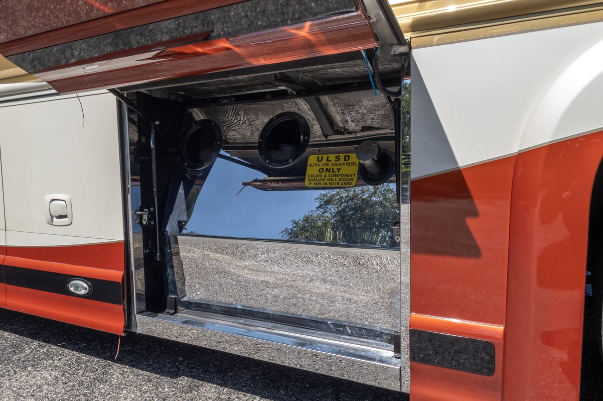 2012 Newell P2000i gallery image-48