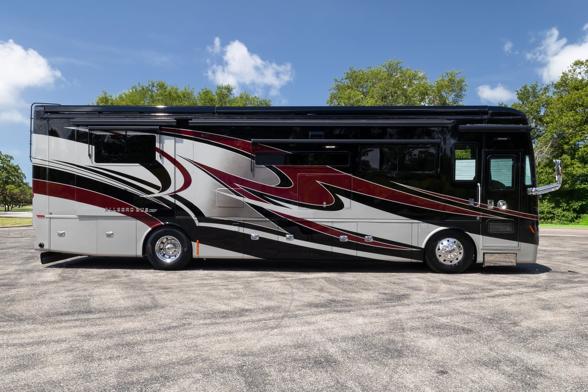 2019 Tiffin Allegro Bus 37AP gallery image-3