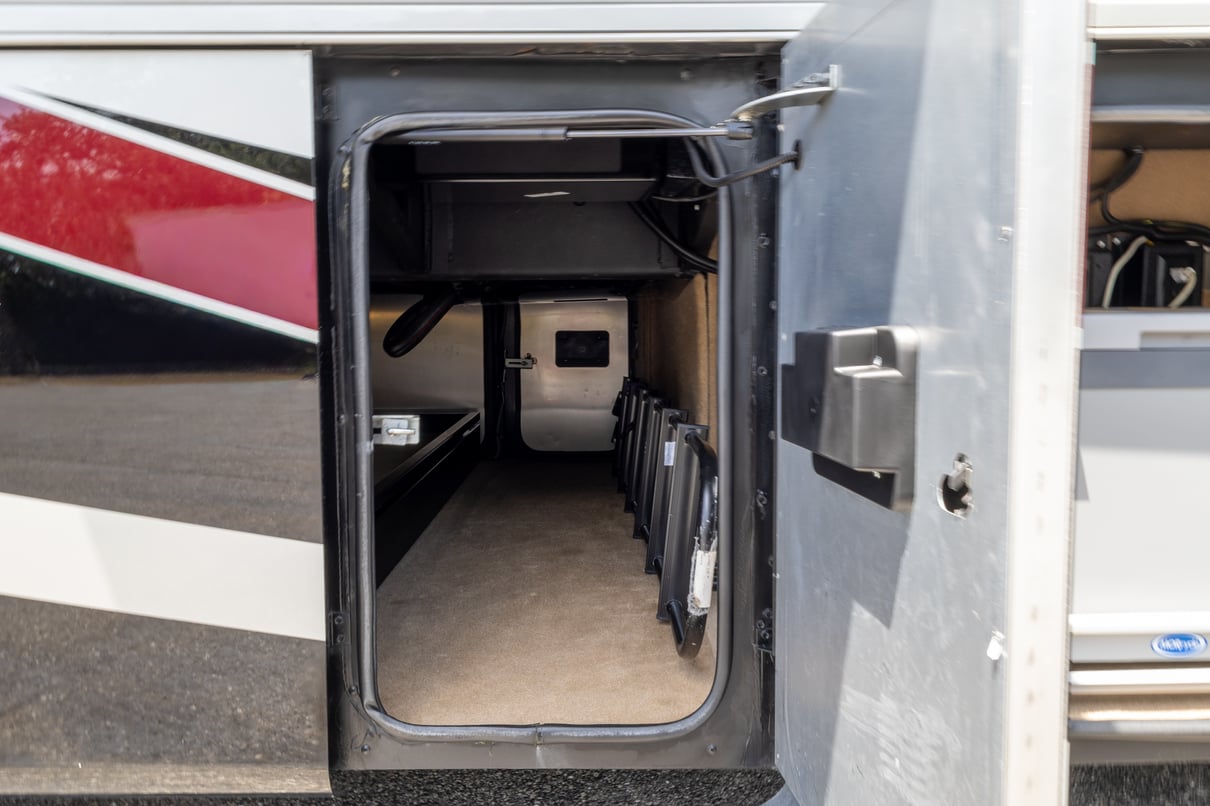 2019 Tiffin Allegro Bus 37AP gallery image-35