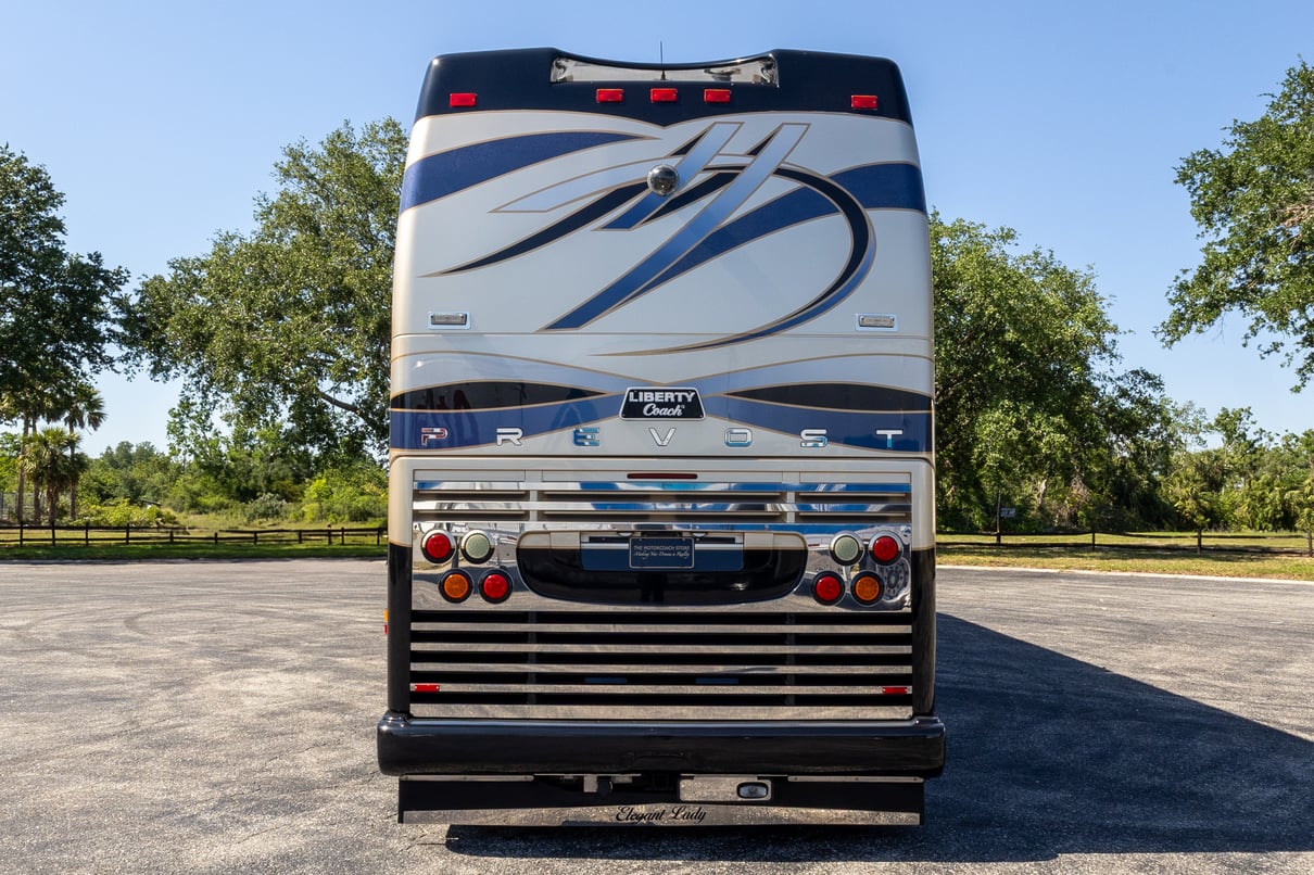 2009 Prevost Liberty H3 45 gallery image-6