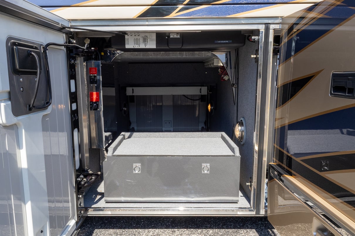 2009 Prevost Liberty H3 45 gallery image-40
