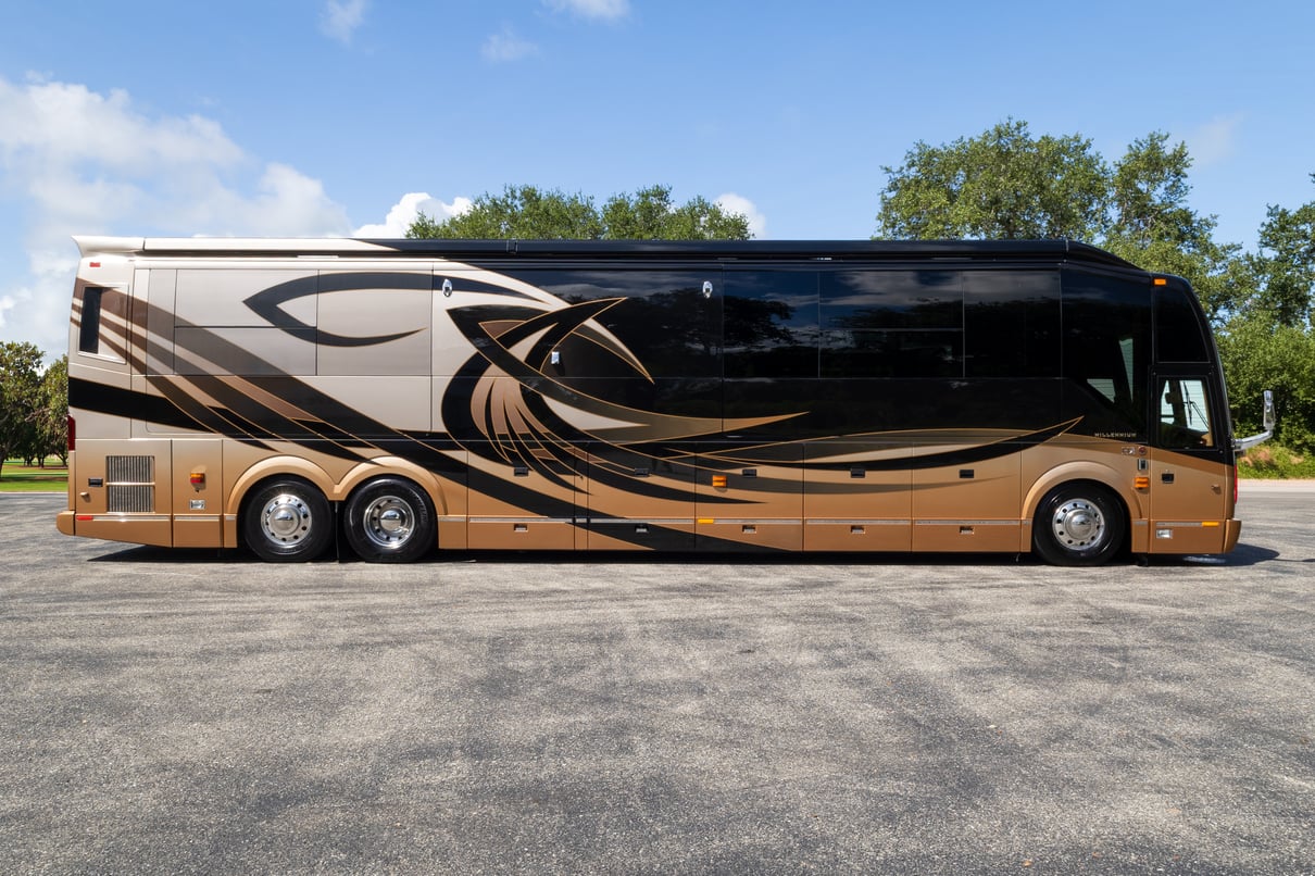 2014 Prevost Millennium H3 45 gallery image-3