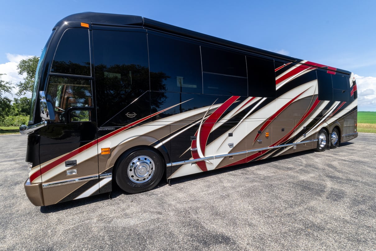 2020 Prevost Marathon H3-45 gallery image-10