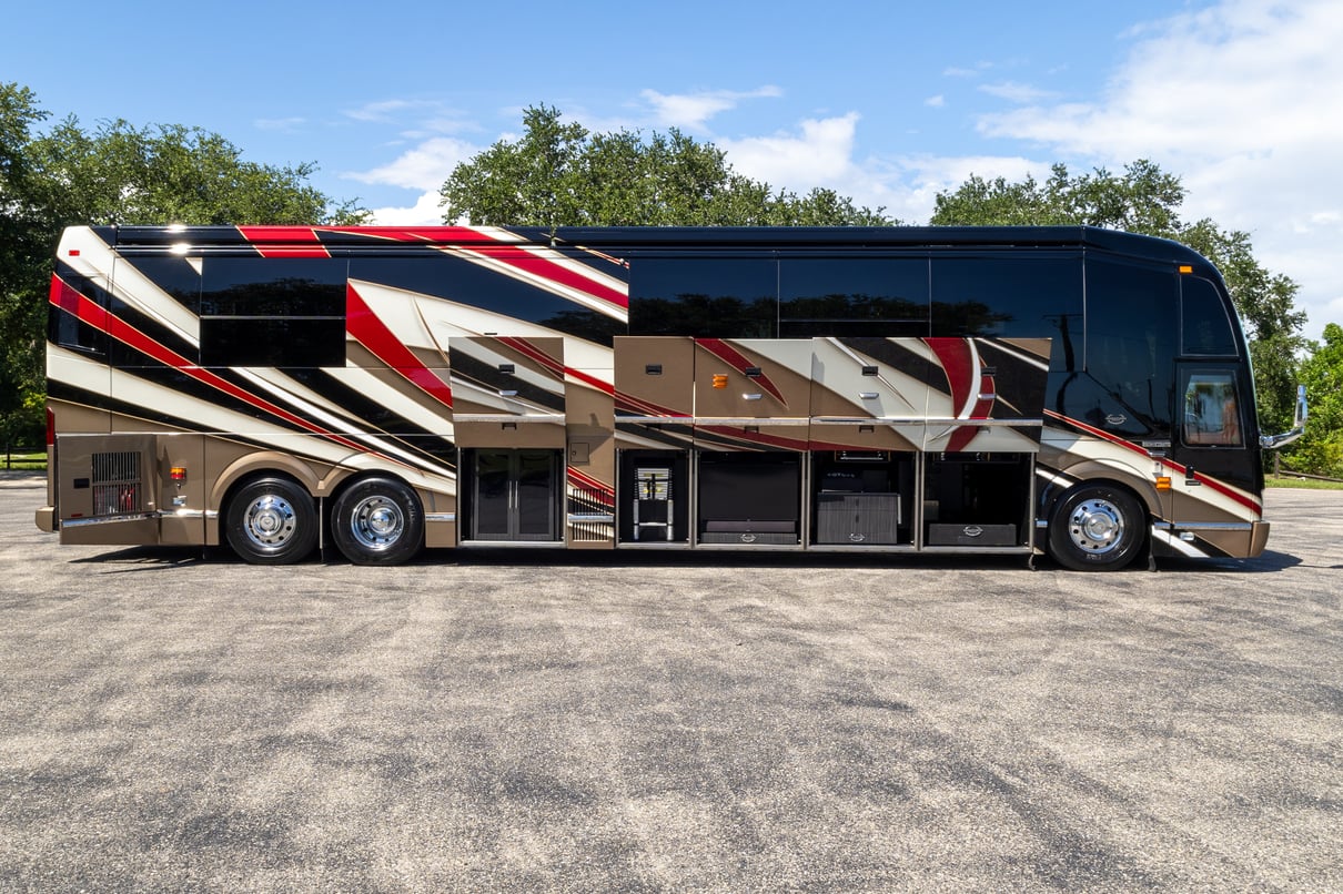 2020 Prevost Marathon H3-45 gallery image-33