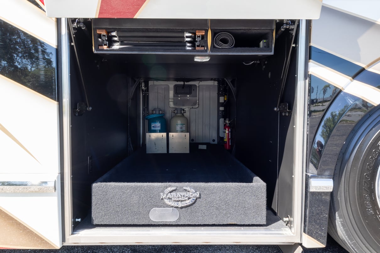 2020 Prevost Marathon H3-45 gallery image-40