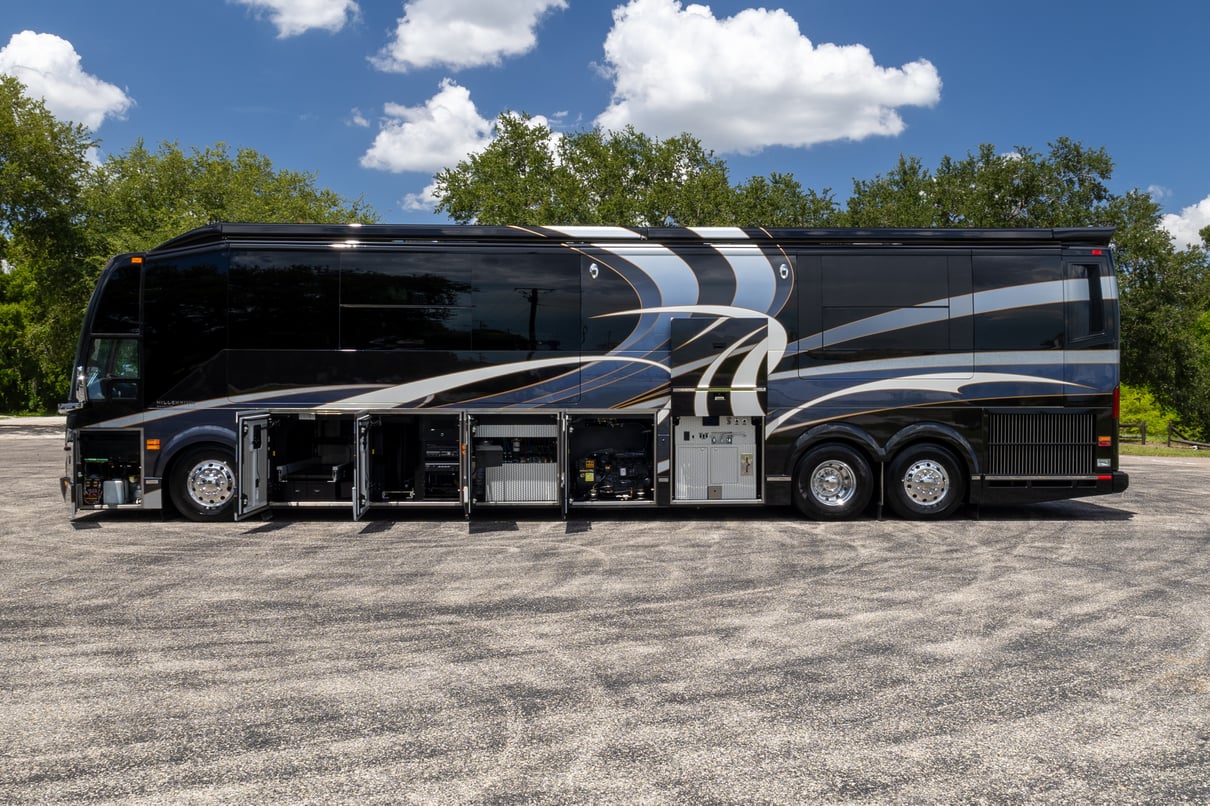 2016 Prevost Millennium H3 45 gallery image-33